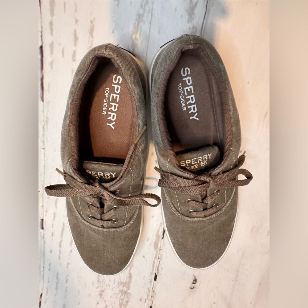 Sperry Men’s Brown Canvas Sneakers - Picture 5 of 7